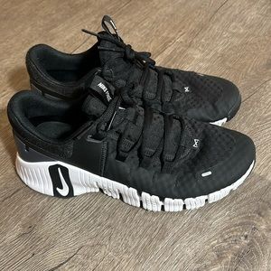 Nike free Metcon 5 size 10